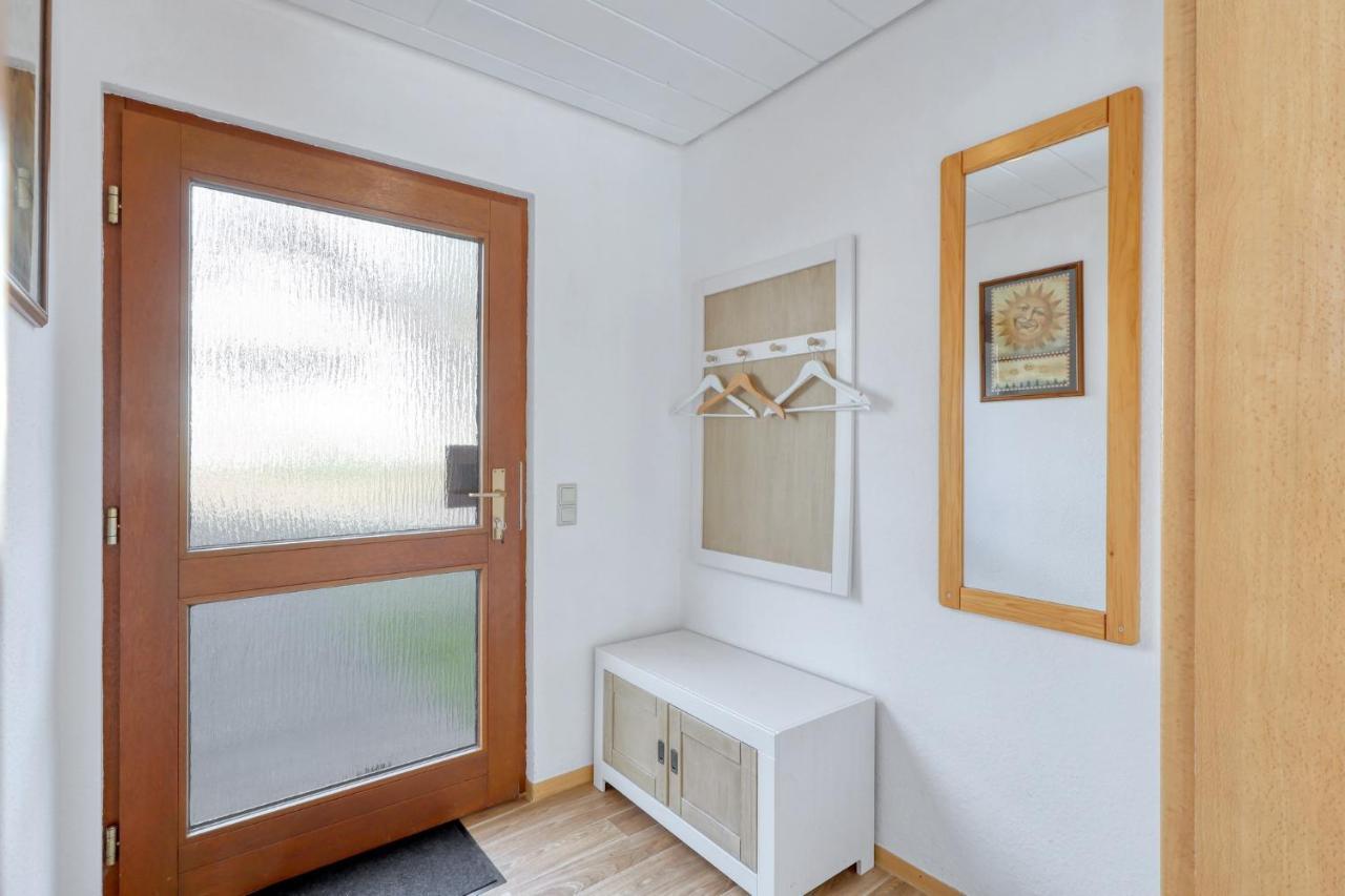 Seepark Kirchheim Ferienhaus Bei Zeta Mit Sauna Buitenkant foto