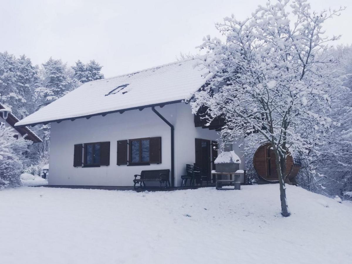 Seepark Kirchheim Ferienhaus Bei Zeta Mit Sauna Buitenkant foto