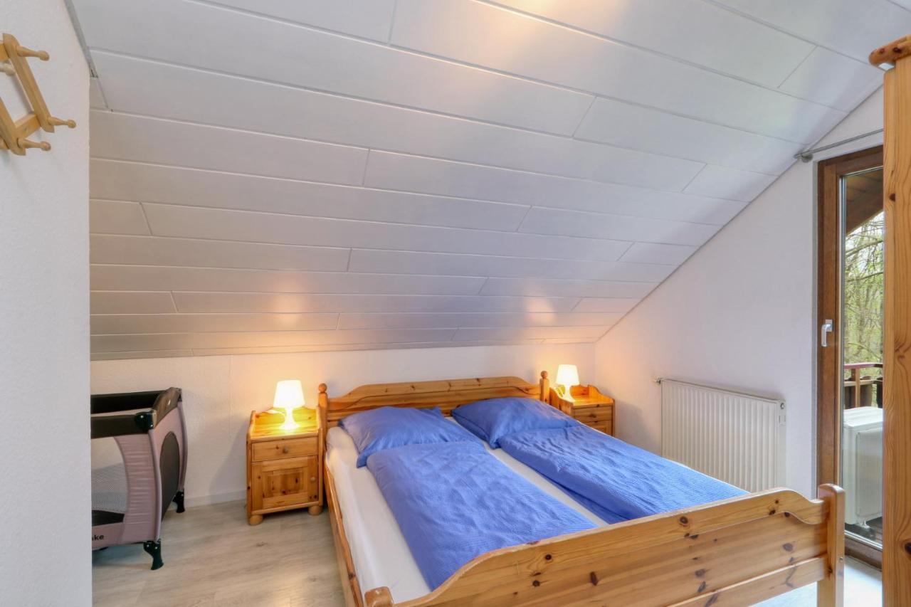 Seepark Kirchheim Ferienhaus Bei Zeta Mit Sauna Buitenkant foto